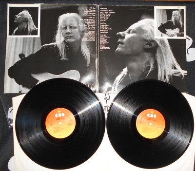 JOHNNY WINTER - Live And (2).JPG