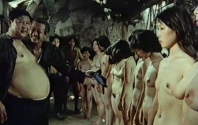 Frauen im Folterkamp (16).png